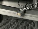 １年保証　ＥＴＣ　運転席シートヒーター　ナビ　ＵＳＢ接続　Ｂｌｕｅｔｏｏｔｈ　オートハイビーム　ＬＥＤヘッドライト　プッシュスタート　アイドリングストップ　横滑り防止装置　１４インチ純正アルミホイール（兵庫県）の中古車