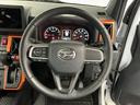 ４ＷＤ　１年保証　スカイフィールトップ　前後コーナーセンサー　前席シートヒーター　オートハイビーム　ＬＥＤヘッドライト　横滑り防止装置　スマートキー　ＵＳＢチャージャー　１５インチ純正アルミホイール（兵庫県）の中古車