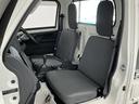 ４ＷＤ　ＭＴ車　１年保証　ＥＴＣ　ラジオ　センターデフロック　トランスファー　３方開　荷台作業灯　ゲートプロテクター　荷台マット　リアゲートチェーン　ドアバイザー　ヘッドライトレベライザー　エアコン（兵庫県）の中古車