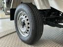 ４ＷＤ　ＭＴ車　１年保証　ＥＴＣ　ラジオ　センターデフロック　トランスファー　３方開　荷台作業灯　ゲートプロテクター　荷台マット　リアゲートチェーン　ドアバイザー　ヘッドライトレベライザー　エアコン（兵庫県）の中古車