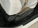 ４ＷＤ　１年保証　禁煙車　１オーナー　ナビＴＶ　ＥＴＣ　バックカメラ　前後コーナーセンサー　ＵＳＢ接続　Ｂｌｕｅｔｏｏｔｈ　オートハイビーム　ＬＥＤヘッドライト　シートカバー　１４インチアルミホイール（兵庫県）の中古車