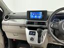 １年保証　ディスプレイオーディオ　バックカメラ　ＤＶＤ再生　ＵＳＢ接続　Ｂｌｕｅｔｏｏｔｈ　オートハイビーム　プッシュスタート　アイドリングストップ　横滑り防止装置　オートエアコン　ドアバイザー（兵庫県）の中古車