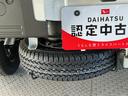 ＣＶＴ車　走行無制限１年保証　前後コーナーセンサー　３方開　荷台作業灯　リアゲートチェーン　オートハイビーム　ＬＥＤヘッドライト　プッシュスタート　横滑り防止装置　電動格納ドアミラー　スペアタイヤ（兵庫県）の中古車