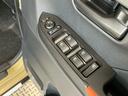 ４ＷＤ　１年保証　ＥＴＣ　アダプティブクルーズコントロール　両側電動スライドドア　前後コーナーセンサー　前席シートヒーター　ルーフレール　オートハイビーム　スマートキー　１５インチ純正アルミホイール（兵庫県）の中古車