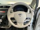 １年保証　禁煙車　ＣＤオーディオ　ＥＴＣ　前後コーナーセンサー　衝突軽減ブレーキ　キーレスエントリー　横滑り防止装置　ヘッドライトレベライザー　電動格納ドアミラー　アクセサリーソケット　ベンチシート（兵庫県）の中古車