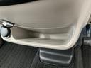 １年保証　禁煙車　ＣＤオーディオ　ＥＴＣ　前後コーナーセンサー　衝突軽減ブレーキ　キーレスエントリー　横滑り防止装置　ヘッドライトレベライザー　電動格納ドアミラー　アクセサリーソケット　ベンチシート（兵庫県）の中古車