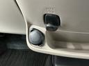 １年保証　禁煙車　ＣＤオーディオ　ＥＴＣ　前後コーナーセンサー　衝突軽減ブレーキ　キーレスエントリー　横滑り防止装置　ヘッドライトレベライザー　電動格納ドアミラー　アクセサリーソケット　ベンチシート（兵庫県）の中古車