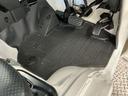 ３モード電子制御式４ＷＤ　ＣＶＴ車　１年保証　前後コーナーセンサー　３方開　荷台作業灯　荷台マット　センターデフロック　オートハイビーム　アイドリングストップ　横滑り防止装置　ドアバイザー（兵庫県）の中古車