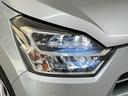 走行無制限１年保証　ＣＤオーディオ　前席シートヒーター　前後コーナーセンサー　オートハイビーム　ＬＥＤヘッドライト　プッシュスタート　横滑り防止装置　オートエアコン　１４インチ純正アルミホイール（兵庫県）の中古車