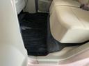 １年保証　禁煙車　ナビＴＶ　ドラレコ　ＥＴＣ　Ｂｌｕｅｔｏｏｔｈ　プッシュスタート　アイドリングストップ　横滑り防止装置　オートライト　オートエアコン　ドアバイザー　１４インチ純正アルミホイール（兵庫県）の中古車