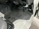 ＡＴ車　１年保証　禁煙車　ワンオーナー　ラジオ　３方開　ゲートプロテクター　リアゲートチェーン　キーレスエントリー　ドアバイザー　ヘッドライトレベライザー　オーバーヘッドシェルフ　パワーウインドウ（兵庫県）の中古車