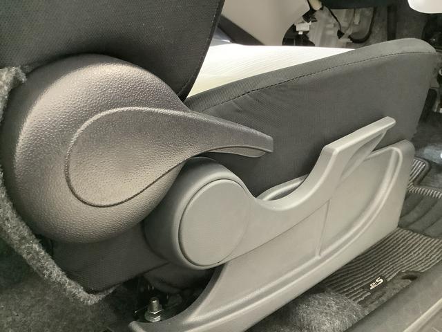 ミライースＧ　リミテッドＳＡIII　ワンオーナー　前後コーナーセンサー走行無制限１年保証　前後コーナーセンサー　ワンオーナー　前席シートヒーター　オートマチックハイビーム　ＬＥＤヘッドライト　プッシュスタート　横滑り防止装置　オートライト　１４インチ純正アルミホイール（兵庫県）の中古車