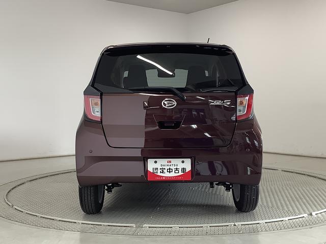 ミライースＧ　リミテッドＳＡIII　雹害車両　オーディオ　スマートキー雹害車両　１年保証　前後コーナーセンサー　オーディオ　前席シートヒーター　ＵＳＢ　オートマチックハイビーム　ＬＥＤヘッドライト　アイドリングストップ　プッシュスタート　１４インチ純正アルミホイール（兵庫県）の中古車