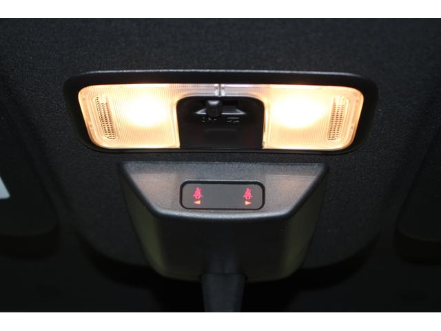 タントカスタムＲＳ認定中古車　両側パワースライドドア　ＬＥＤヘッドライト　ドアバイザー　運転席・助手席シートヒーター　ステアリングスイッチ　オートライト　オートエアコン　キーフリーシステム（香川県）の中古車