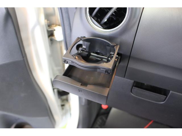 タントカスタムＲＳ認定中古車　ナビ　ＨＩＤヘッドライト　キーフリーシステム　オートエアコン　助手席側パワースライドドア　ＭＯＭＯステアリング　ドアミラーウインカー　セキュリティアラーム　ドアバイザー（香川県）の中古車