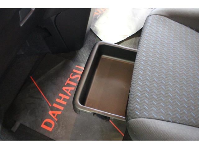 トールカスタムＧ認定中古車　９インチディスプレイオーディオ　バックカメラ　ステアリングスイッチ　両側パワースライドドア　ＬＥＤヘッドライト　キーフリーシステム　オートエアコン　アダプティブクルーズコントロール（香川県）の中古車