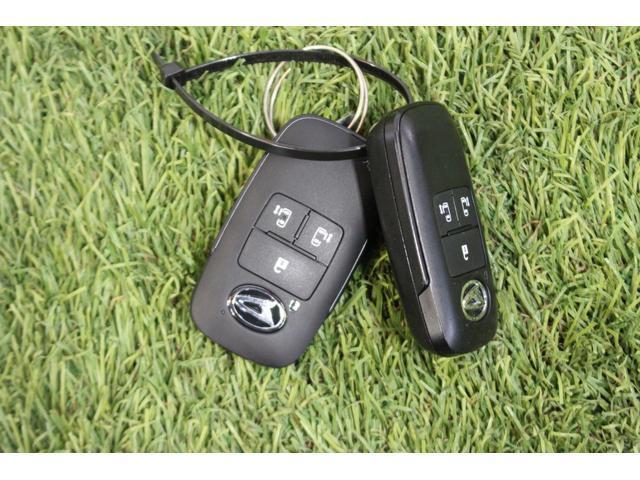 ムーヴキャンバスストライプスＧ認定中古車　　パノラマモニター対応カメラ　ステアリングスイッチ　ＬＥＤヘッドライト　両側パワースライドドア　キーフリーシステム　オートエアコン　前席シートヒーター　ホッとカップホルダー（香川県）の中古車