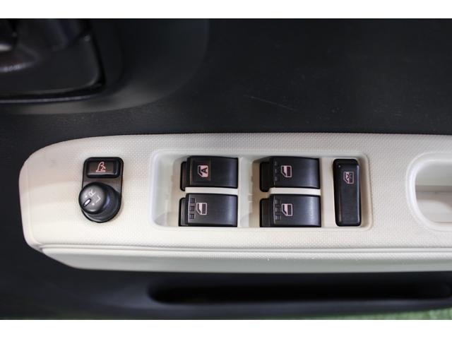 ミラココアココアＸ認定中古車　ＣＶＴ　ナビ　キーフリーシステム　オートエアコン　セキュリティーアラーム　電動格納ミラー　ハロゲンヘッドライト　アイドリングストップ　ドアバイザー　パネルシフト　後部座席ベンチシート（香川県）の中古車