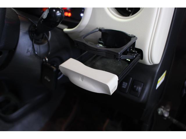 ミラココアココアＸ認定中古車　ＣＶＴ　ナビ　キーフリーシステム　オートエアコン　セキュリティーアラーム　電動格納ミラー　ハロゲンヘッドライト　アイドリングストップ　ドアバイザー　パネルシフト　後部座席ベンチシート（香川県）の中古車