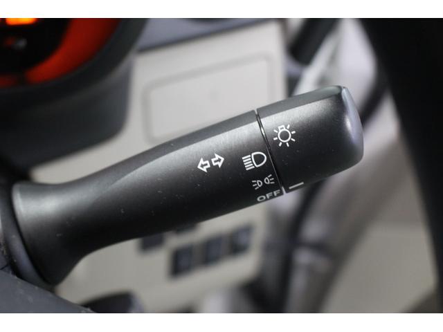 ムーヴＬ　スマートセレクションＳＡ認定中古車　ＣＶＴ　ＣＤ　マニュアルエアコン　キーレスエントリー　アイドリングストップ　電動格納ミラー　セキュリティーアラーム　ドアバイザー　ハロゲンヘッドライト　パワーウインド（香川県）の中古車