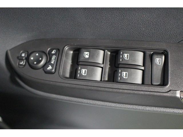 タントカスタムＸ認定中古車　ＣＶＴ　９インチディスプレイオーディオ　バックカメラ　シートヒーター　キーフリーシステム　ステアリングスイッチ　両側パワースライドドア　助手席側ピラーレス　オートエアコン　オートライト（香川県）の中古車