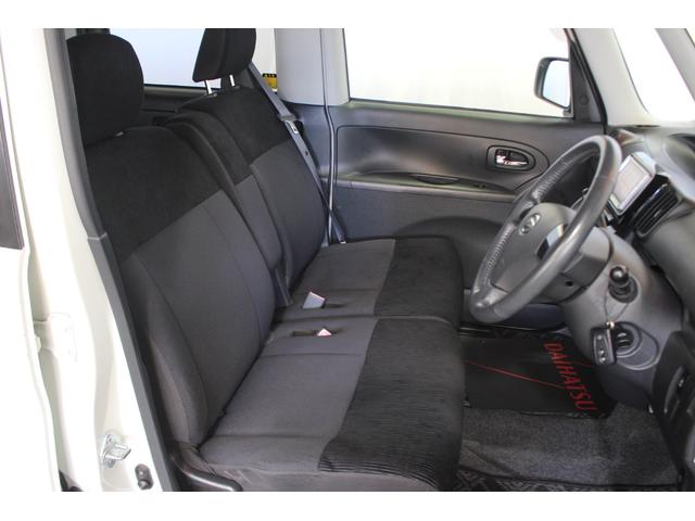 タントカスタムＸ認定中古車　ＣＶＴ　ナビ　オートエアコン　助手席側ピラーレス　左側パワースライドドア　キーフリーシステム　ターンシグナル付き電動格納ミラー　セキュリティアラーム　ドアバイザー　パワーウインドウ（香川県）の中古車