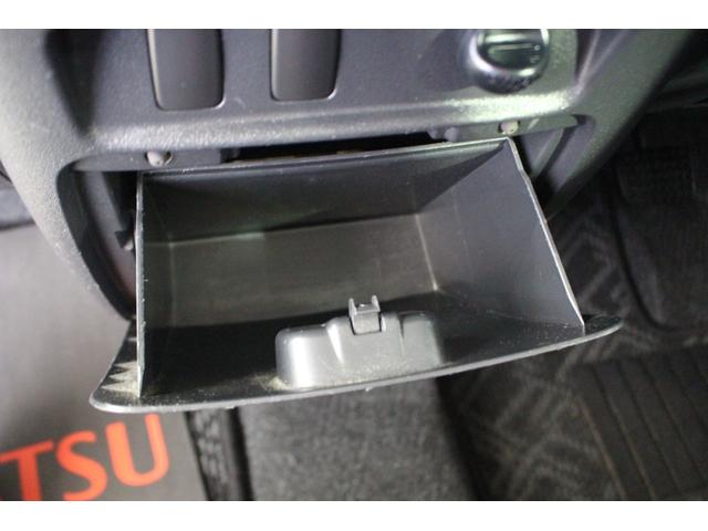 タントカスタムＸ認定中古車　ＣＶＴ　ナビ　オートエアコン　助手席側ピラーレス　左側パワースライドドア　キーフリーシステム　ターンシグナル付き電動格納ミラー　セキュリティアラーム　ドアバイザー　パワーウインドウ（香川県）の中古車