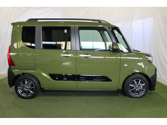 タントファンクロス認定中古車　ＣＶＹ　９インチディスプレイオーディオ　バックカメラ　キーフリーシステム　ステアリングスイッチ　シートヒーター　両側パワースライドドア　助手席側ピラーレス　ＬＥＤヘッドライト（香川県）の中古車