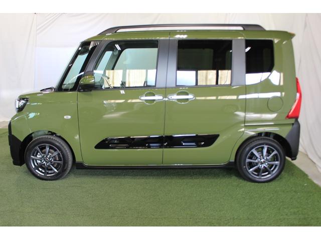 タントファンクロス認定中古車　ＣＶＹ　９インチディスプレイオーディオ　バックカメラ　キーフリーシステム　ステアリングスイッチ　シートヒーター　両側パワースライドドア　助手席側ピラーレス　ＬＥＤヘッドライト（香川県）の中古車