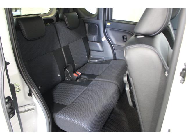 タントカスタムＸ認定中古車　ＣＶＴ　ナビ　バックカメラ　キーフリーシステム　シートヒーター　ステアリングスイッチ　両側パワースライドドア　助手席側ピラーレス　電動格納ミラー　オートエアコン　オートライト（香川県）の中古車