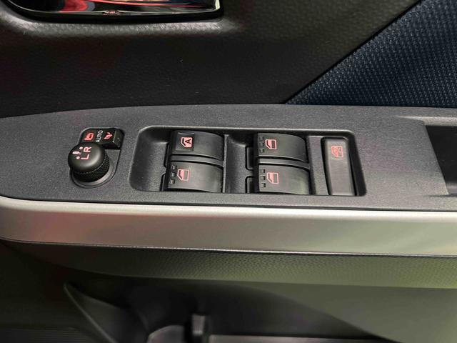 トールカスタムG ターボ認定中古車 CVT 9インチディスプレイオーディオ パノラマカメラ キーフリーシステム ステアリングスイッチ 両側パワースライドドア(香川県)の中古車