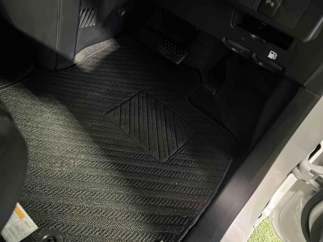 トールカスタムG ターボ認定中古車 CVT 9インチディスプレイオーディオ パノラマカメラ キーフリーシステム ステアリングスイッチ 両側パワースライドドア(香川県)の中古車