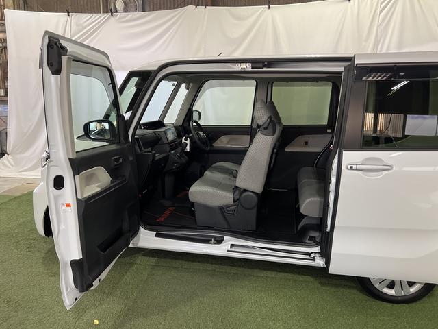 タントＸ認定中古車　ＣＶＴ　９インチディスプレイオーディオ　バックカメラ　キーフリーシステム　片側パワースライドドア　助手席側ピラーレス　ステアリングスイッチ　オートエアコン（香川県）の中古車