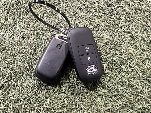 タントＸ認定中古車　ＣＶＴ　９インチディスプレイオーディオ　バックカメラ　キーフリーシステム　片側パワースライドドア　助手席側ピラーレス　ステアリングスイッチ　オートエアコン（香川県）の中古車