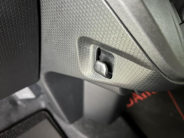 タントＸ認定中古車　ＣＶＴ　９インチディスプレイオーディオ　バックカメラ　キーフリーシステム　片側パワースライドドア　助手席側ピラーレス　ステアリングスイッチ　オートエアコン（香川県）の中古車