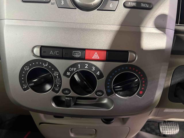 タントＬ認定中古車　ＣＶＴ　ＣＤラジオ　キーレスエントリー　助手席側ピラーレス　マニュアルエアコン（香川県）の中古車