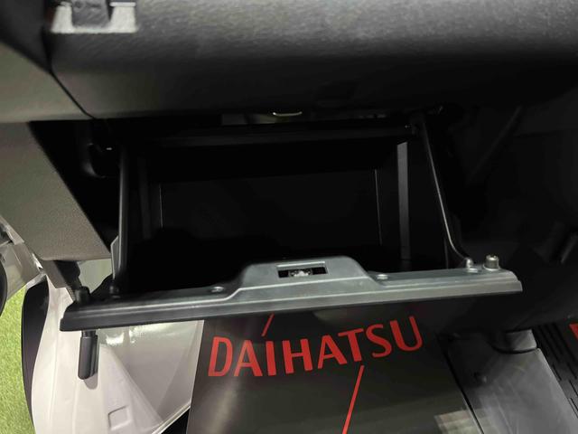 ハイゼットカーゴＤＸ認定中古車　ＣＶＴ　ＣＤラジオ　キーレスエントリー　マニュアルエアコン　オートライト　アイドリングストップ（香川県）の中古車