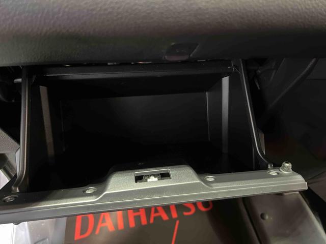 ハイゼットカーゴDX認定中古車 CVT キーレスエントリー マニュアルエアコン オートライト アイドリングストップ(香川県)の中古車