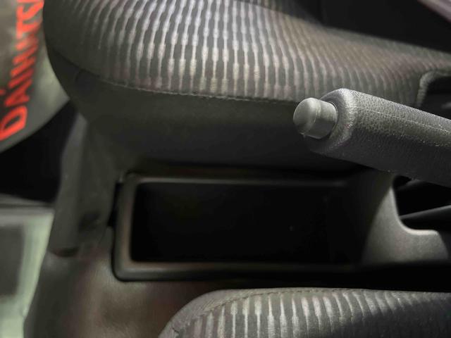 ハイゼットカーゴDX認定中古車 CVT キーレスエントリー マニュアルエアコン オートライト アイドリングストップ(香川県)の中古車