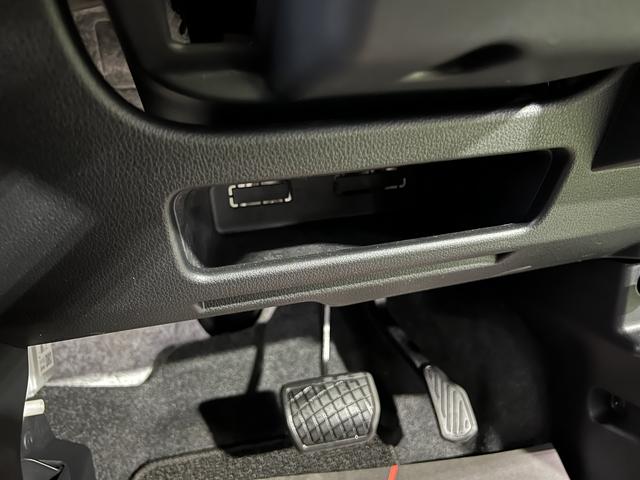 ムーヴキャンバスストライプスGシートヒーター ステアリングスイッチ ホッとカップホルダー オートエアコン キーフリーシステム 両側パワースライドドア 電動格納ミラー 認定中古車 CVT 660(香川県)の中古車