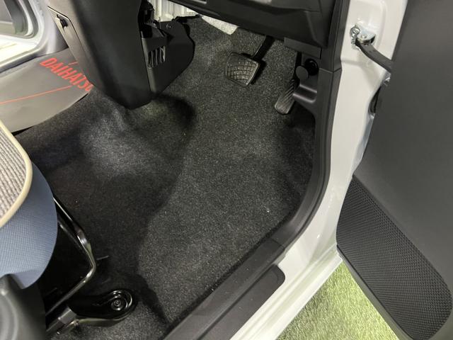 ムーヴキャンバスストライプスＧディスプレイオーディオ　バックカメラ　シートヒーター　ホッとカップホルダー　ステアリングスイッチ　キーフリーシステム　両側パワースライドドア　認定中古車　ＣＶＴ　６６０（香川県）の中古車