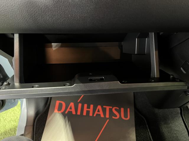 ムーヴキャンバスセオリーＧディスプレイオーディオ　バックカメラ　シートヒーター　ステアリングスイッチ　キーフリーシステム　オートエアコン　両側パワースライドドア　認定中古車　ＣＶＴ　６６０（香川県）の中古車