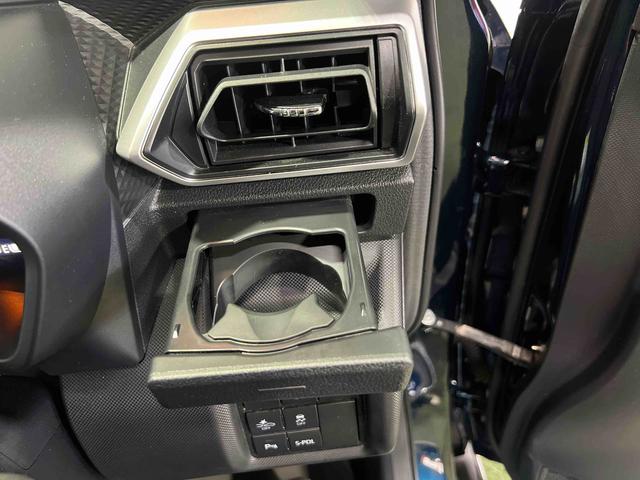 ロッキープレミアムＧ　ＨＥＶディスプレイオーディオ　パノラマカメラ　シートヒーター　キーフリー　オートエアコン　ステアリングスイッチ　認定中古車　ＣＶＴ　１２００（香川県）の中古車