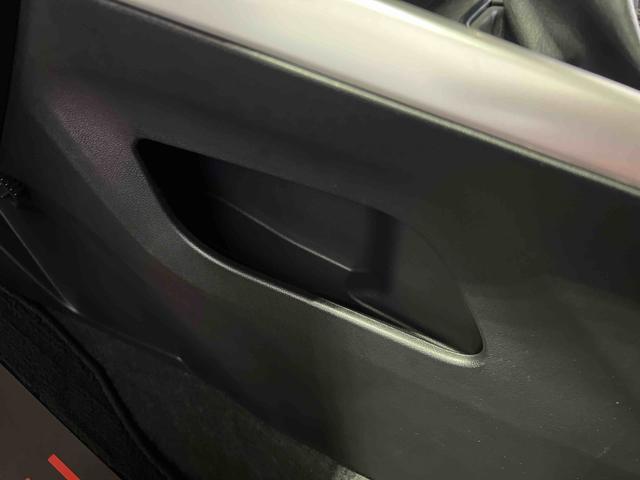 ロッキープレミアムＧ　ＨＥＶディスプレイオーディオ　パノラマカメラ　シートヒーター　キーフリー　オートエアコン　ステアリングスイッチ　認定中古車　ＣＶＴ　１２００（香川県）の中古車