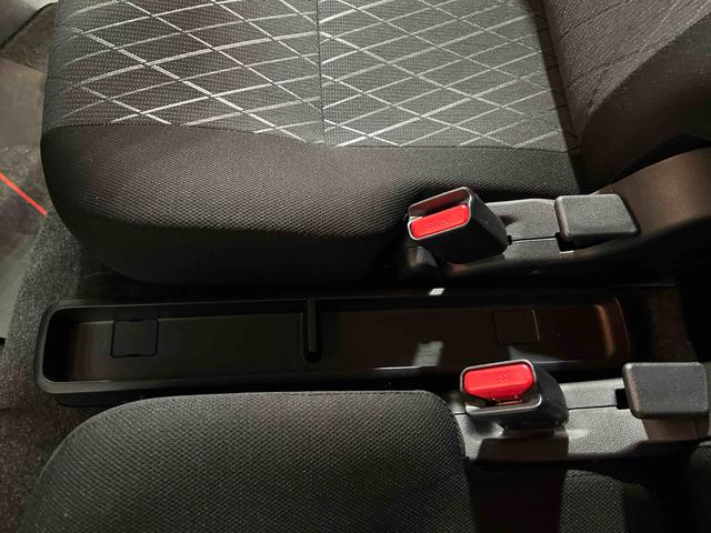 アトレーＲＳディスプレイオーディオ　バックカメラ　キーフリー　ステアリングスイッチ　オートエアコン　両側パワースライドドア　認定中古車　ＣＶＴ　６６０（香川県）の中古車