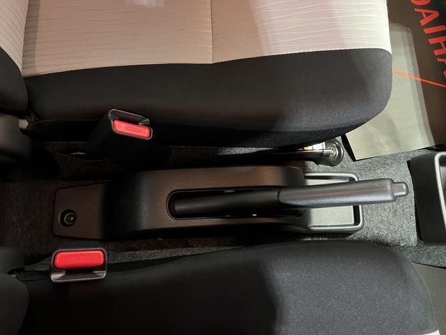 ミライースX SAIIIキーレス オートライト 電動格納ミラー エアコン パワステ 認定中古車 CVT 660(香川県)の中古車