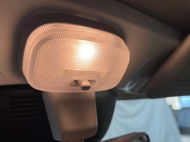 ハイゼットトラックスタンダード純正ラジオ　オートライト　エアコン　アイドリングストップ　取扱説明書　保証書　認定中古車　ＣＶＴ　６６０（香川県）の中古車