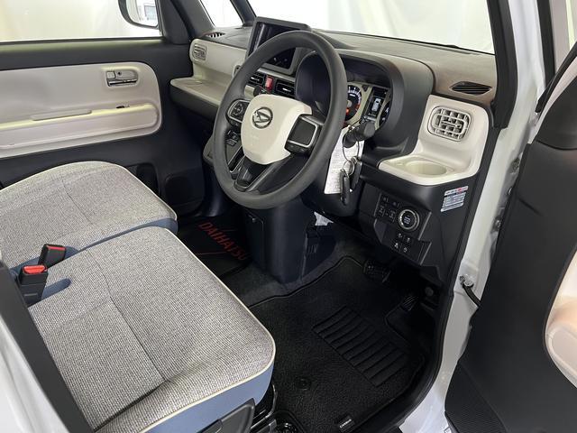 ムーヴキャンバスストライプスＧバックカメラ　両側パワースライドドア　ホッとカップホルダー　シートヒーター　オートエアコン　キーフリー　ステアリングスイッチ　認定中古車　ＣＶＴ　６６０（香川県）の中古車