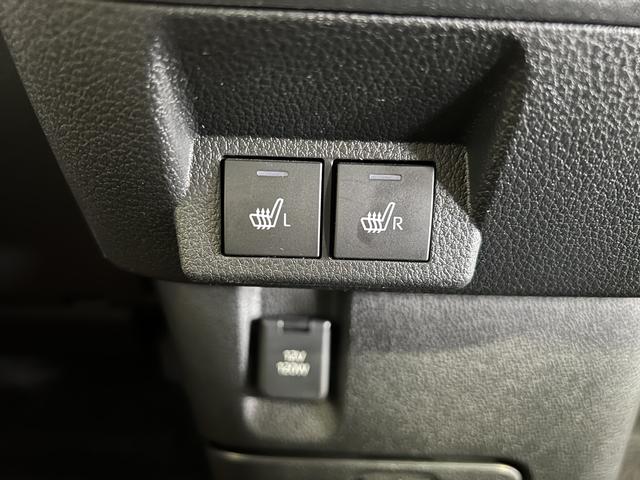 ムーヴキャンバスストライプスＧバックカメラ　両側パワースライドドア　ホッとカップホルダー　シートヒーター　オートエアコン　キーフリー　ステアリングスイッチ　認定中古車　ＣＶＴ　６６０（香川県）の中古車