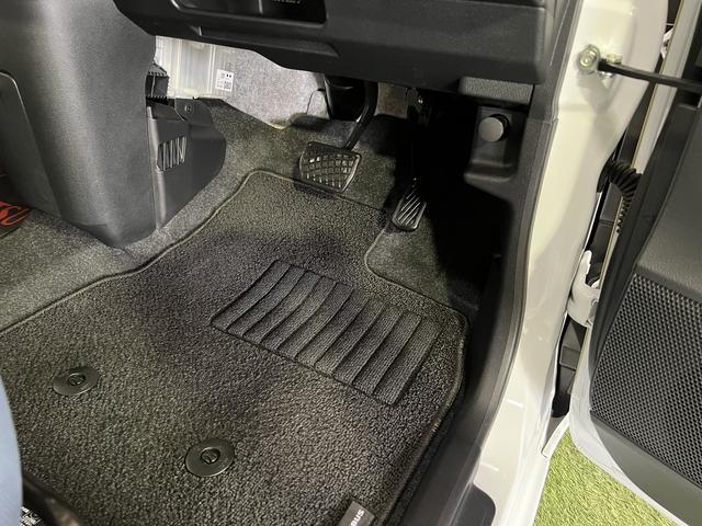 ムーヴキャンバスストライプスＧバックカメラ　両側パワースライドドア　ホッとカップホルダー　シートヒーター　オートエアコン　キーフリー　ステアリングスイッチ　認定中古車　ＣＶＴ　６６０（香川県）の中古車